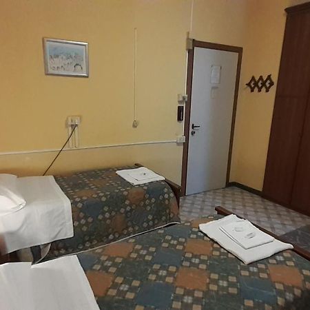 Albergo Da Peppino Poggio Mirteto المظهر الخارجي الصورة